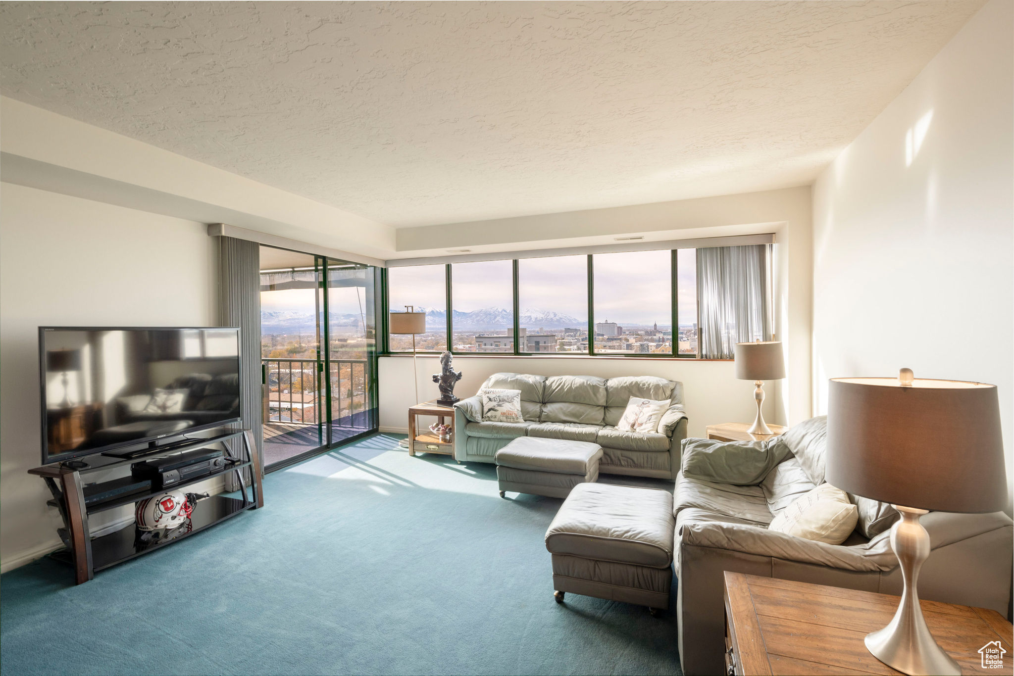 426 S 1000 E Unit 600, Salt Lake City, Utah, 84102, United States, 2 Bedrooms Bedrooms, ,1 BathroomBathrooms,Residential,For Sale,426 S 1000 E Unit 600,1672030