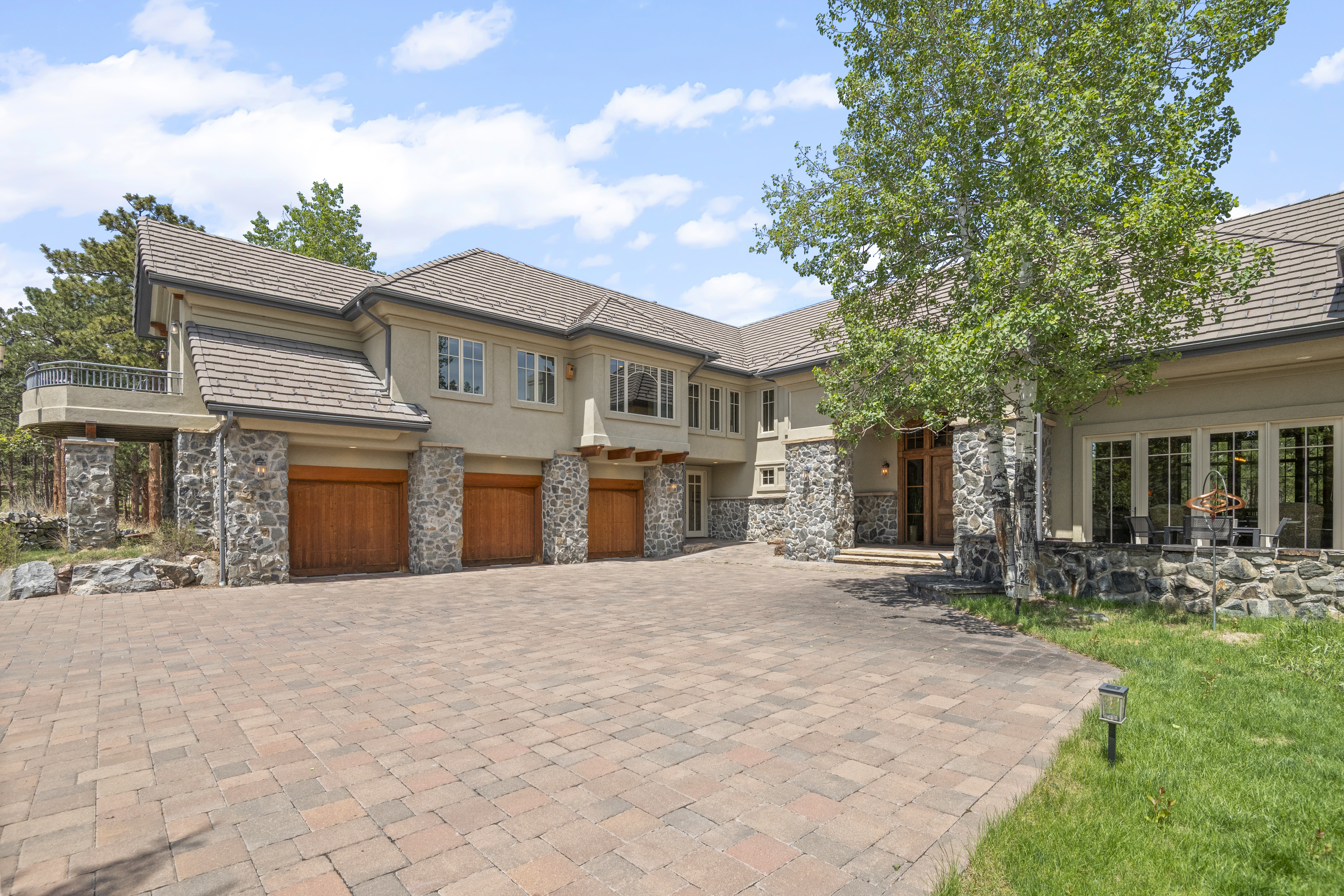  Extraordinary Custom Estate - 物件實景