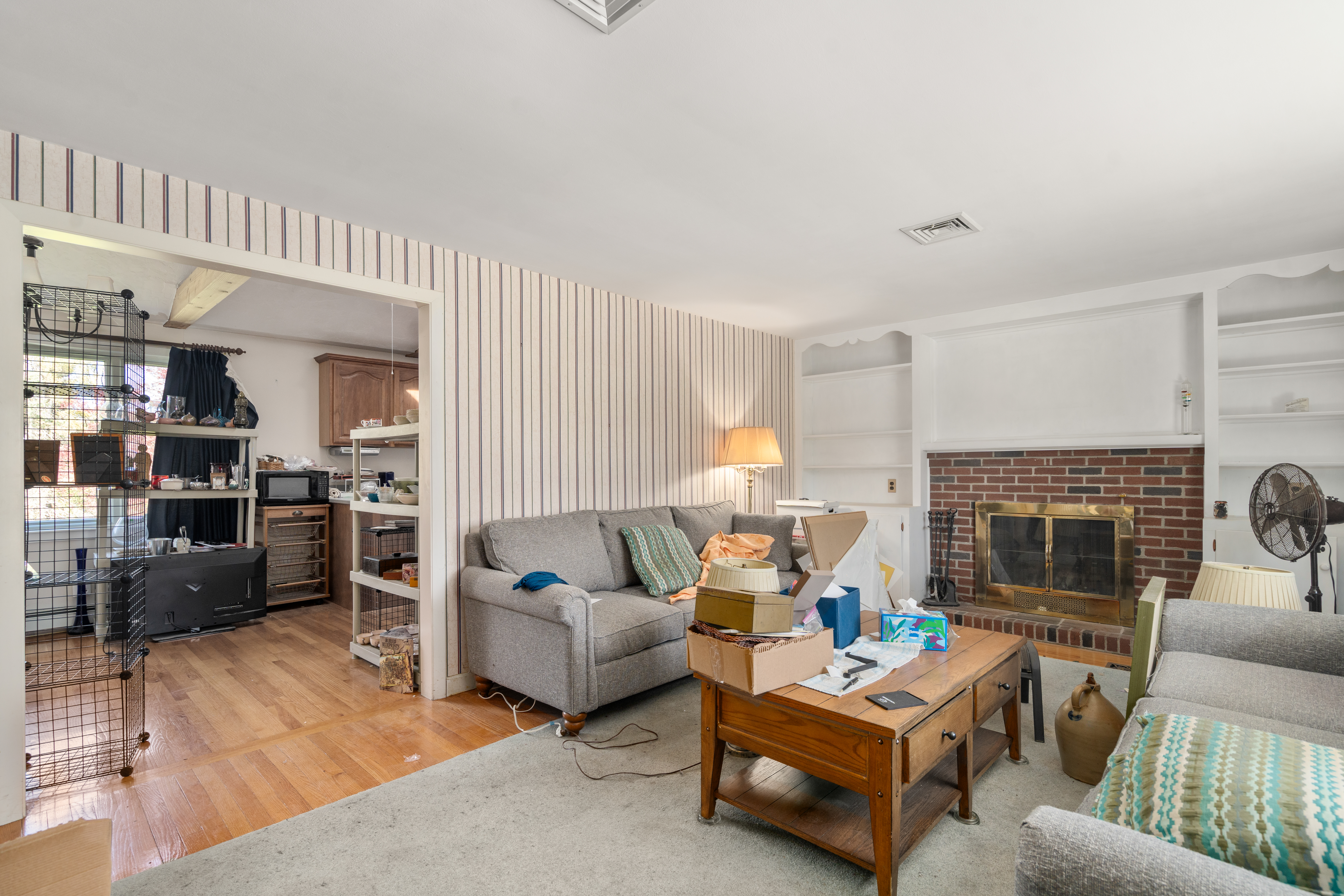  424 Central, Holliston, MA, 01746 - 物件實景
