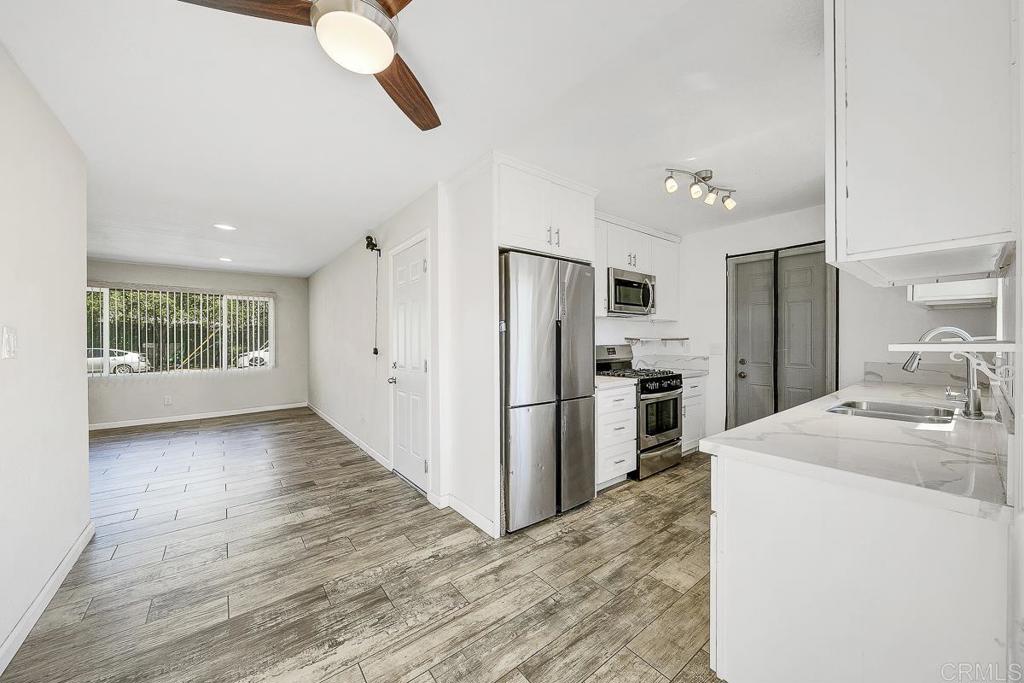 Escondido, California, 92027, United States, 3 Bedrooms Bedrooms, ,1 BathroomBathrooms,Residential,For Sale,1942243