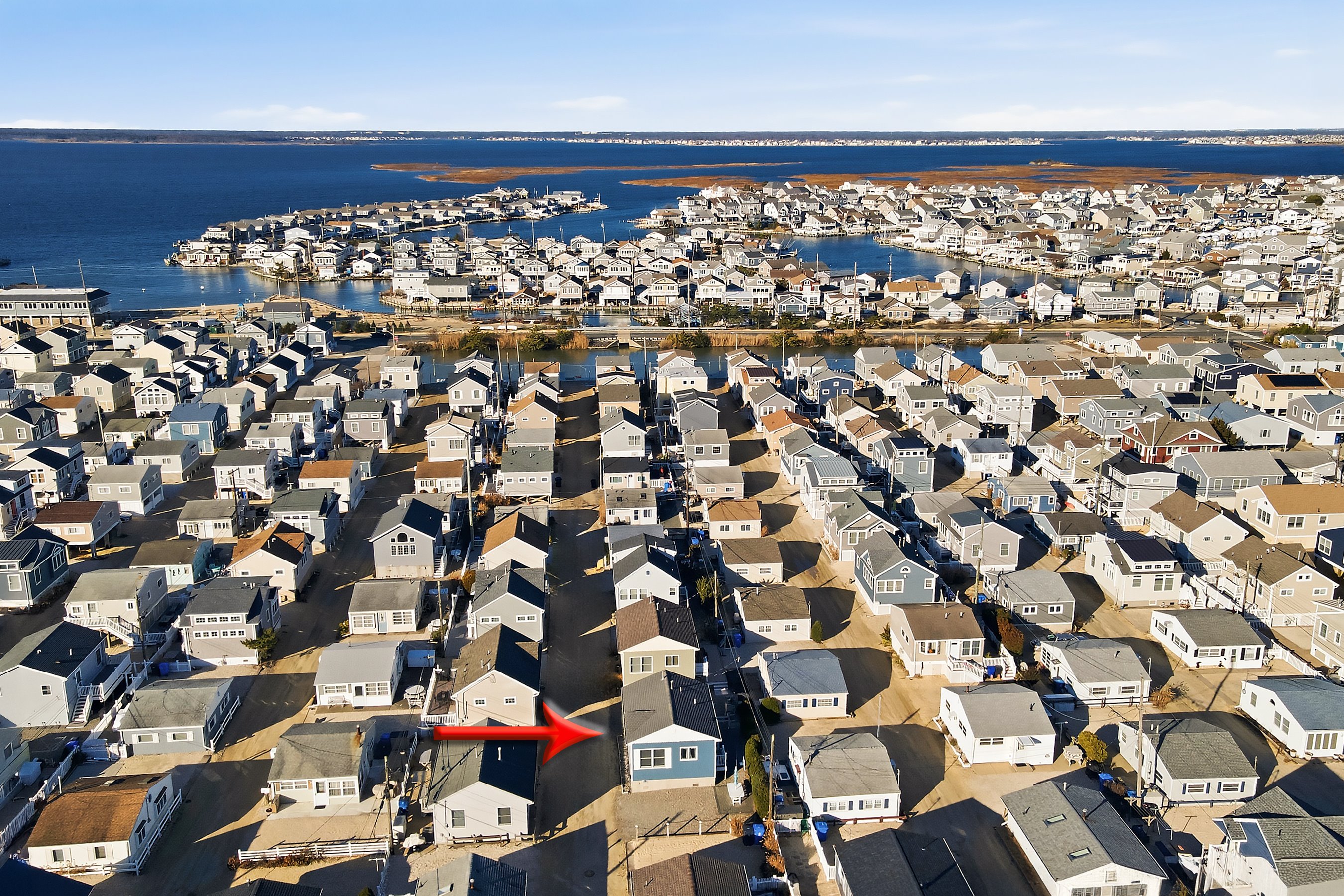 Lavallette, New Jersey, 08735, United States, 2 Bedrooms Bedrooms, ,2 BathroomsBathrooms,Residential,For Sale,2001933