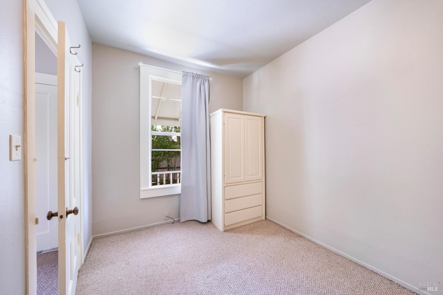 St. Helena, California, 94574, United States, 2 Bedrooms Bedrooms, ,1 BathroomBathrooms,Residential,For Sale,1941754
