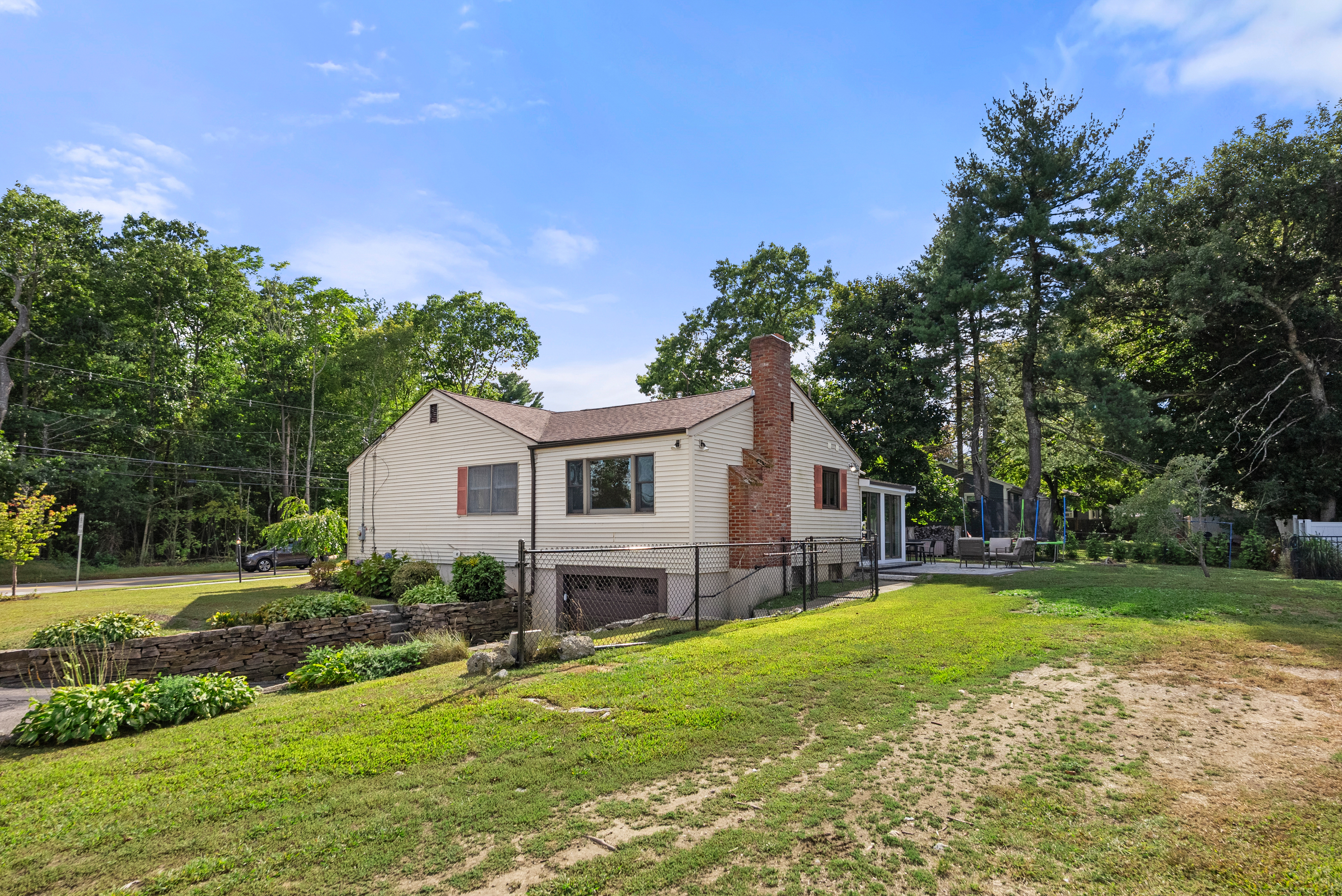  50 Main Street, Medway, MA, 02053 - 物件實景