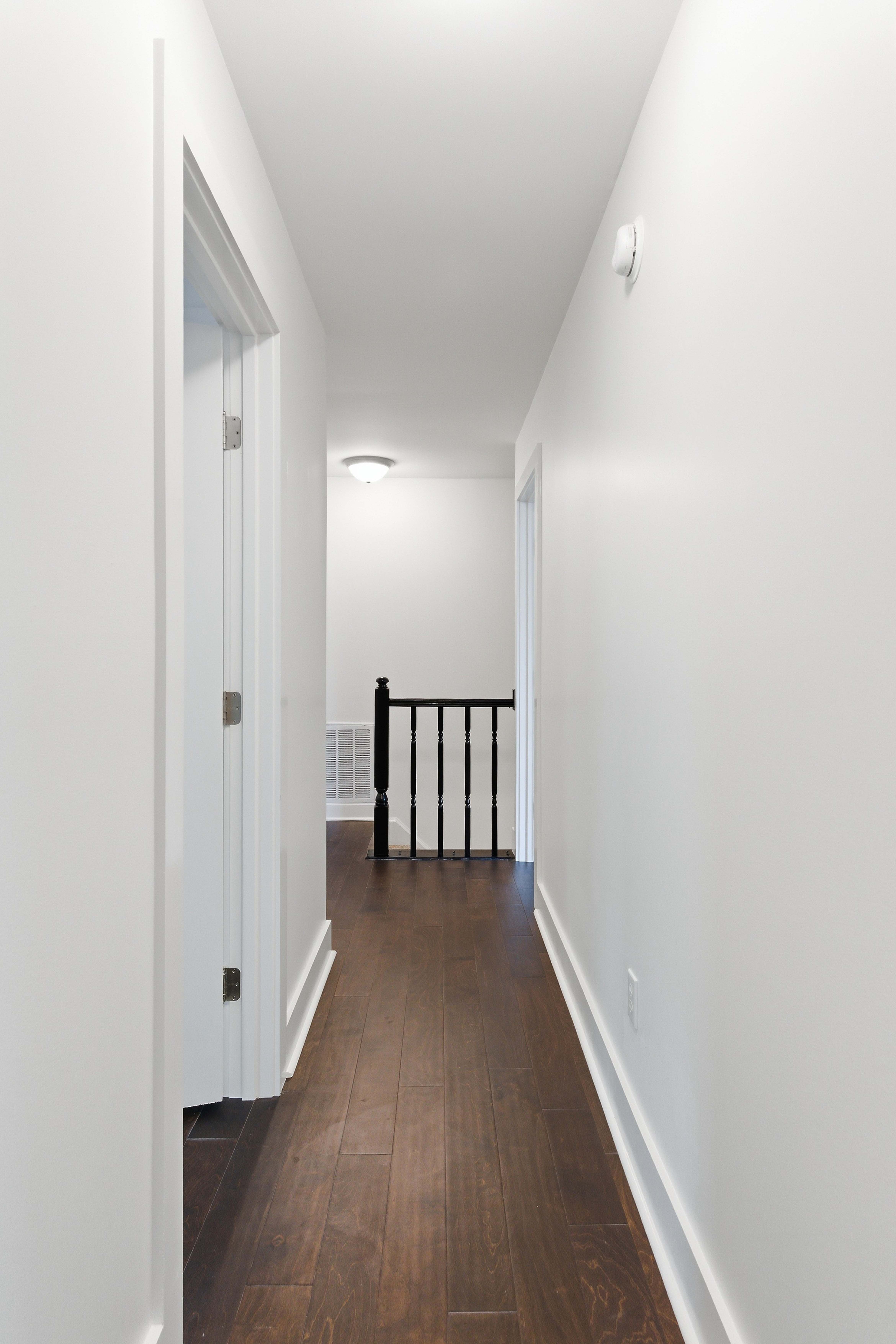  2143 Pinehurst Avenue - 物件實景