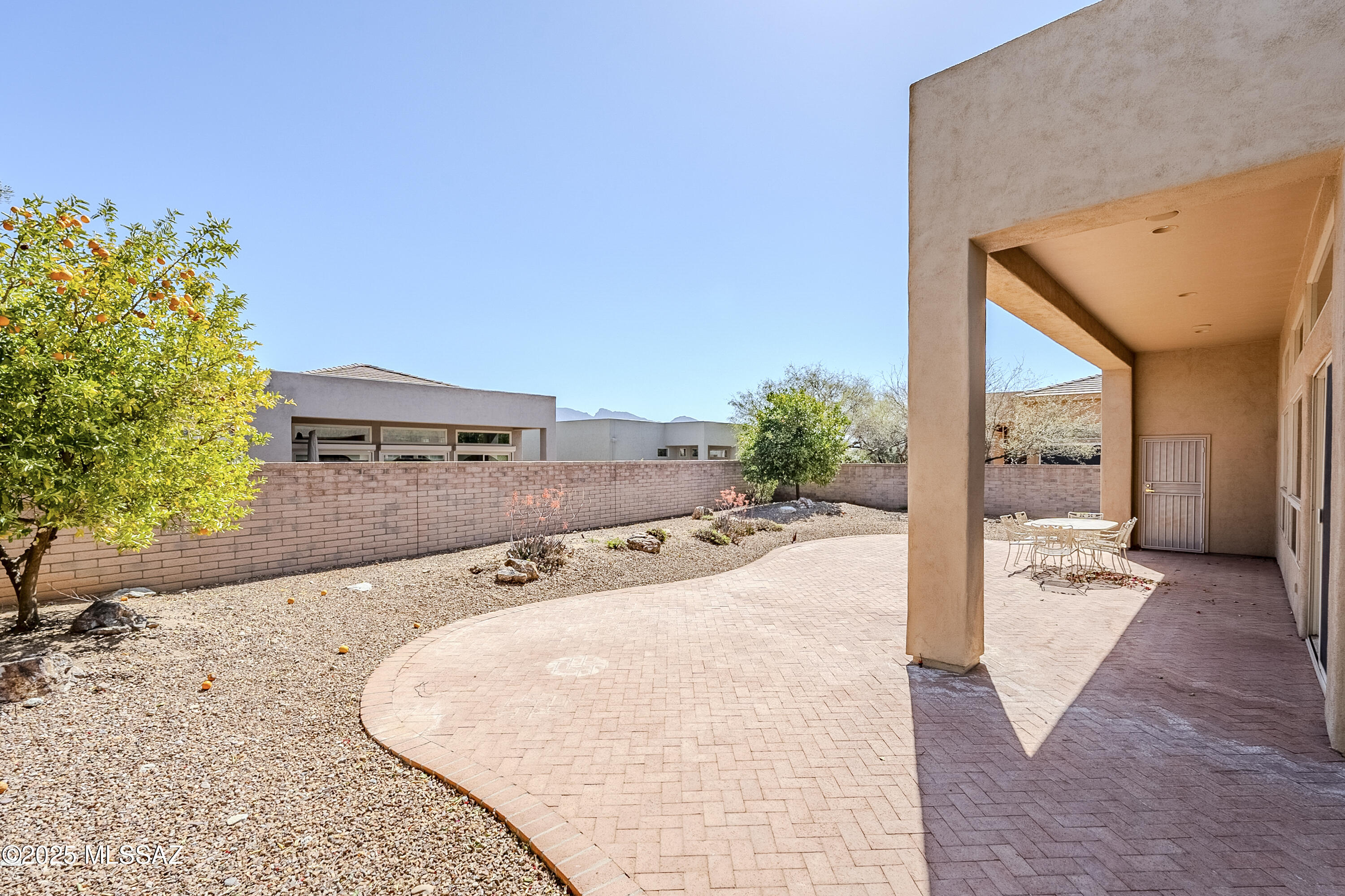 Oro Valley, Arizona, 85755, United States, 3 Bedrooms Bedrooms, ,3 BathroomsBathrooms,Residential,For Sale,1729108