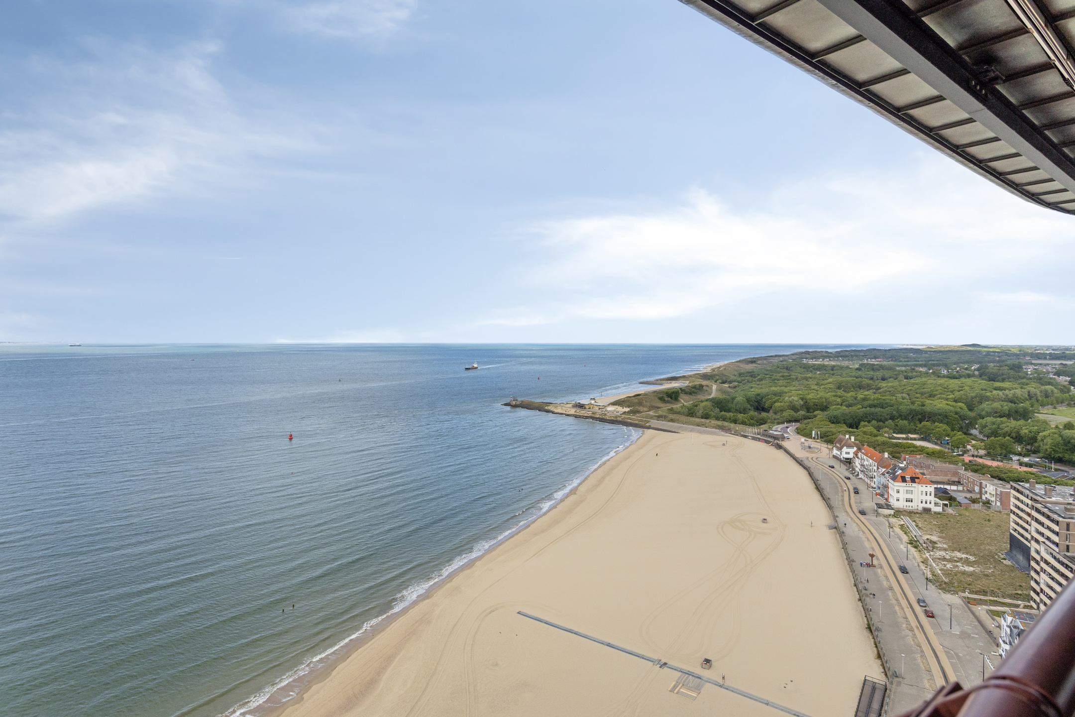  The Penthouse Above the Sea - 物件實景