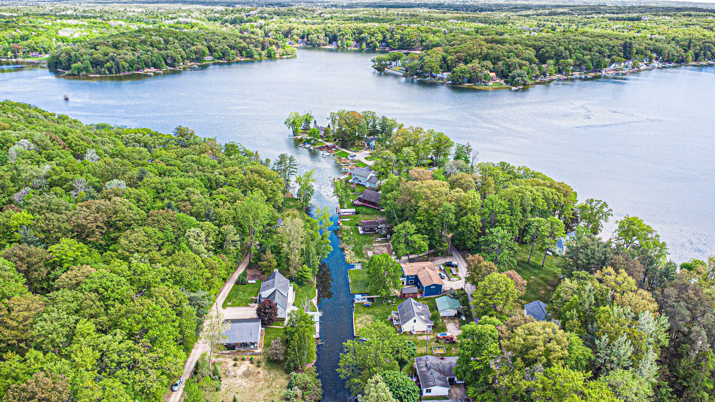 Newaygo, Michigan, 49337, United States, 3 Bedrooms Bedrooms, ,2 BathroomsBathrooms,Residential,For Sale,1836711