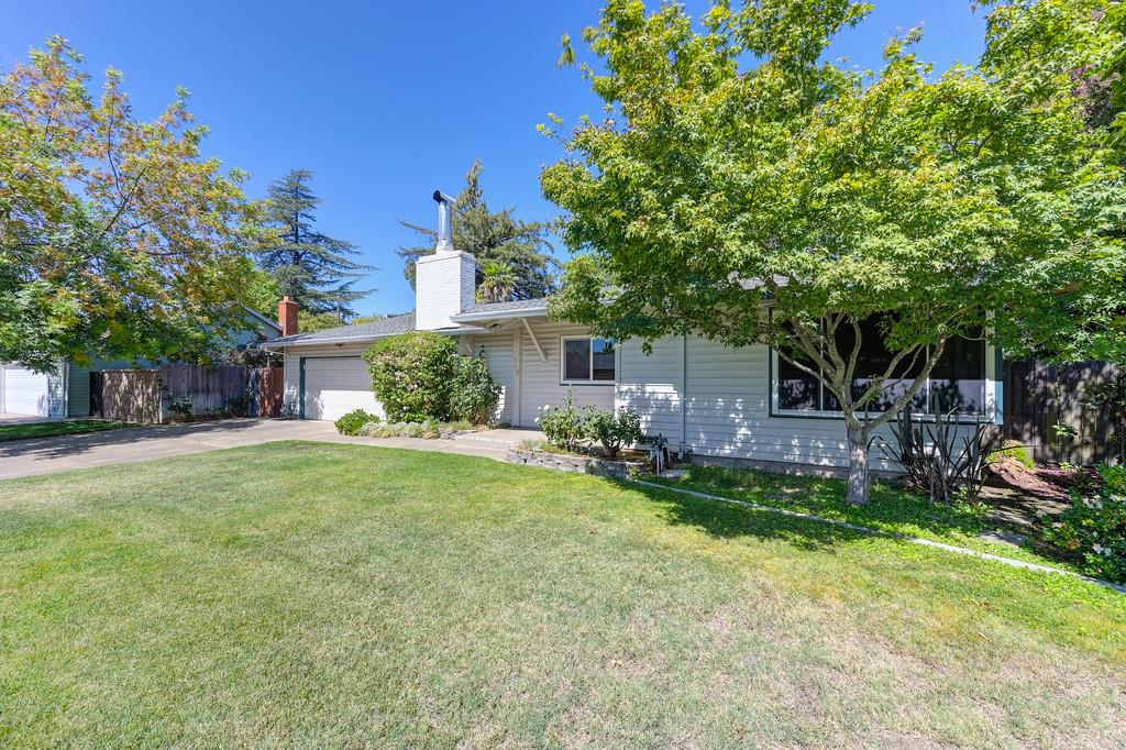 Roseville, California, 95678, United States, 3 Bedrooms Bedrooms, ,2 BathroomsBathrooms,Residential,For Sale,1940546