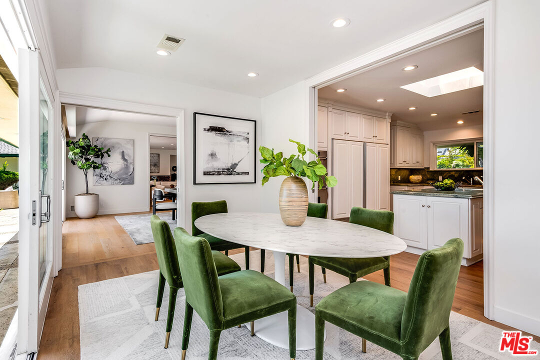 Beverly Hills, California, 90210, United States, 6 Bedrooms Bedrooms, ,6 BathroomsBathrooms,Residential,For Sale,1793530