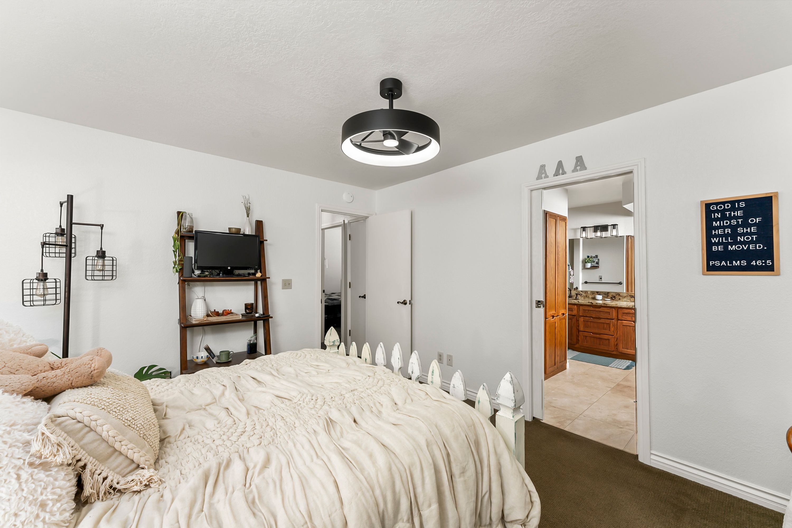  5990 Upper Ridge Way, Auburn, CA 95602 - 物件實景