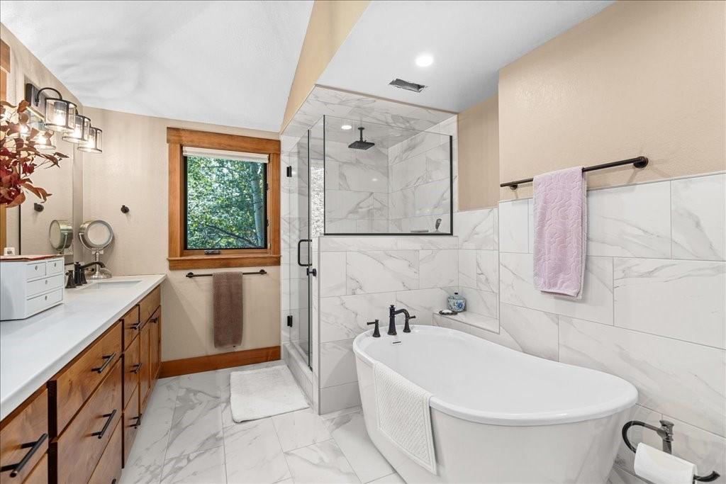 180 Smith Road, Red Lodge, Montana, 59068, United States, 4 Bedrooms Bedrooms, ,4 BathroomsBathrooms,Residential,For Sale,180 Smith Road,1668805