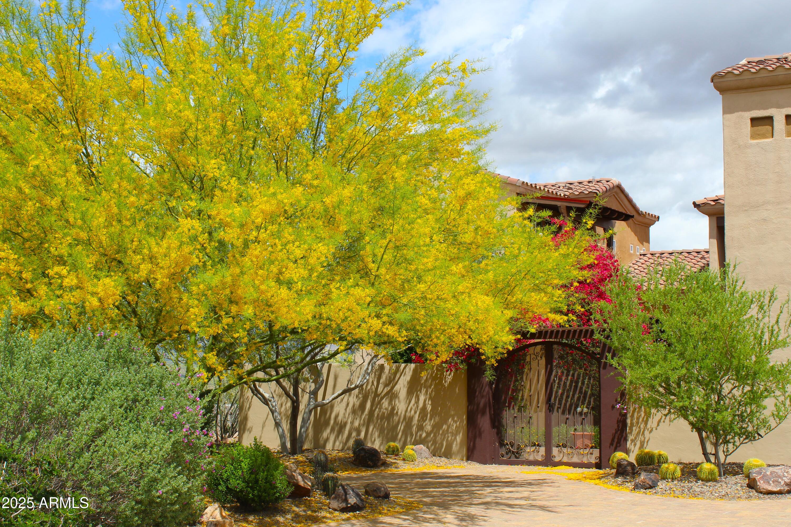Wickenburg, Arizona, 85390, United States, 5 Bedrooms Bedrooms, ,6 BathroomsBathrooms,Residential,For Sale,1983744