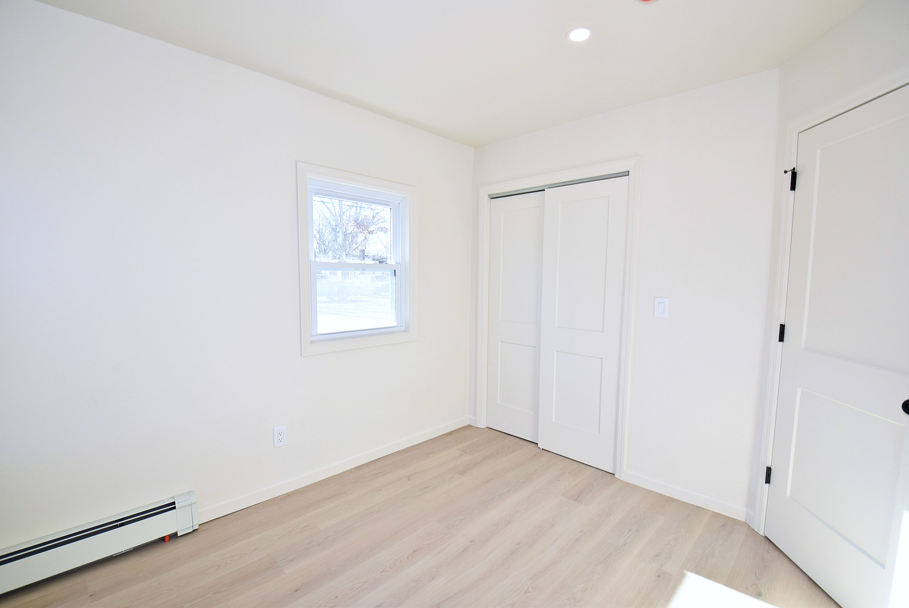 Islip Terrace, New York, 11752, United States, 3 Bedrooms Bedrooms, ,1 BathroomBathrooms,Residential,For Sale,2001528