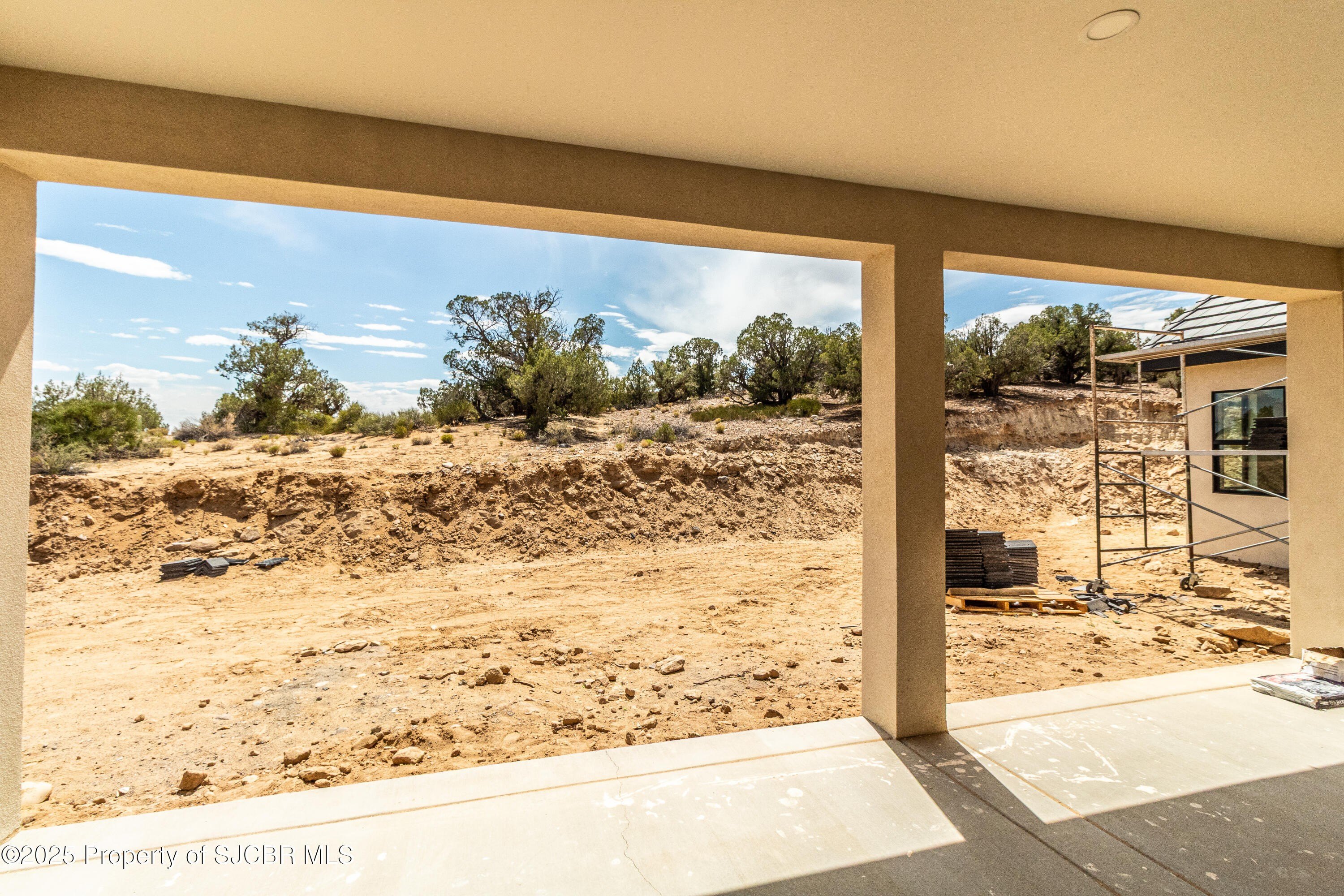 Farmington, New Mexico, 87402, United States, 4 Bedrooms Bedrooms, ,3 BathroomsBathrooms,Residential,For Sale,1902752