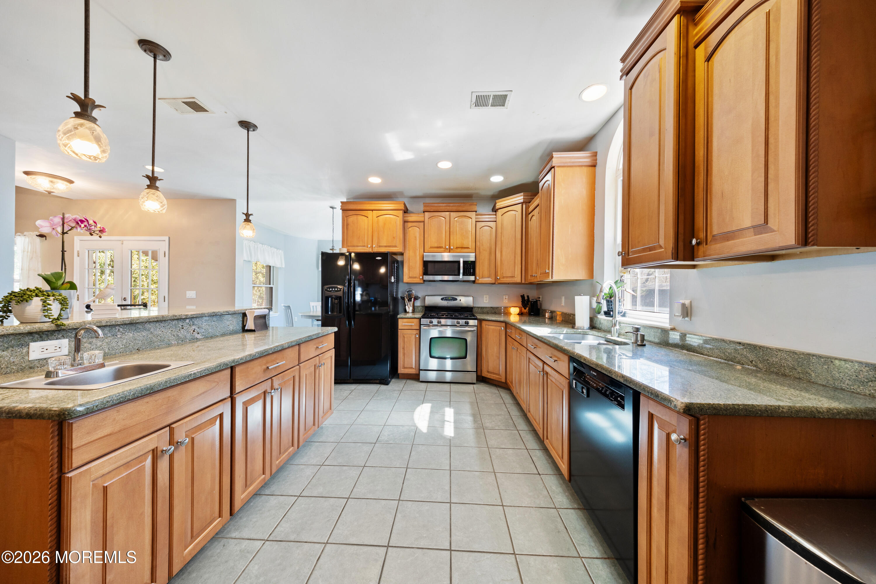 Howell, New Jersey, 07731, United States, 5 Bedrooms Bedrooms, ,4 BathroomsBathrooms,Residential,For Sale,2031944
