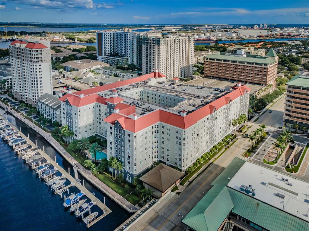 Tampa, Florida, 33602, United States, 2 Bedrooms Bedrooms, ,2 BathroomsBathrooms,Residential,For Sale,1745994