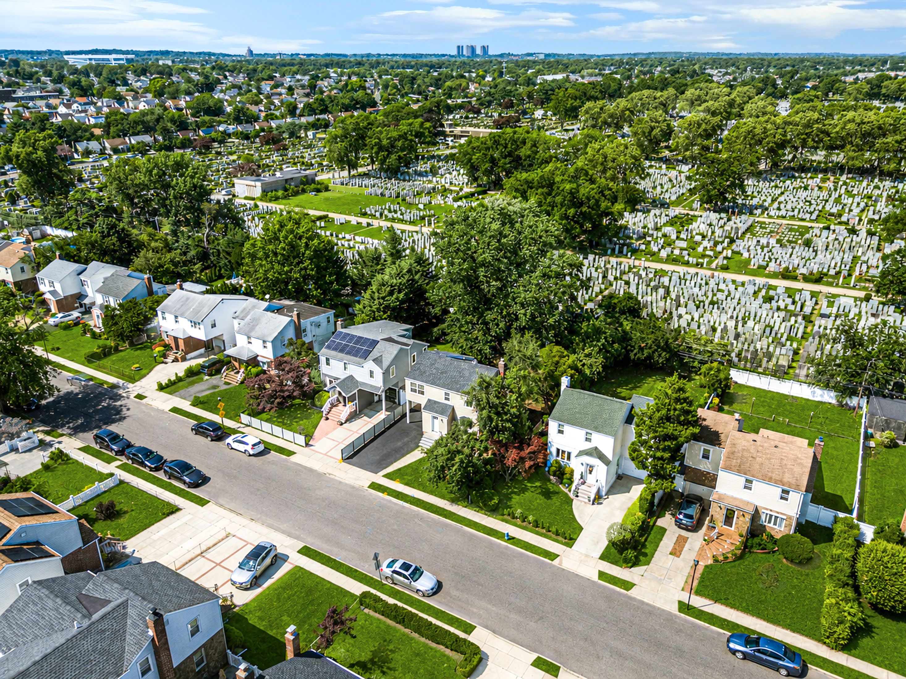  52 Norfeld Boulevard, Elmont, NY, 11003 - 物件實景