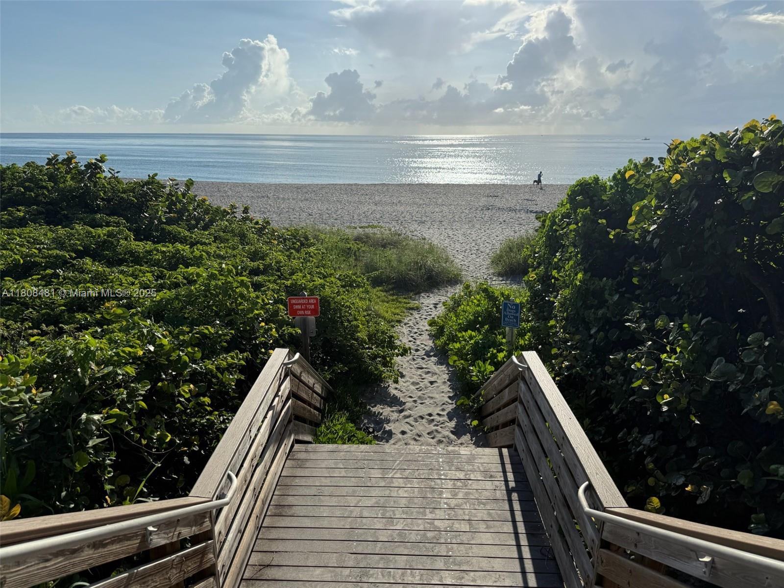Jupiter, Florida, 33477, United States, 3 Bedrooms Bedrooms, ,2 BathroomsBathrooms,Residential,For Sale,1827227