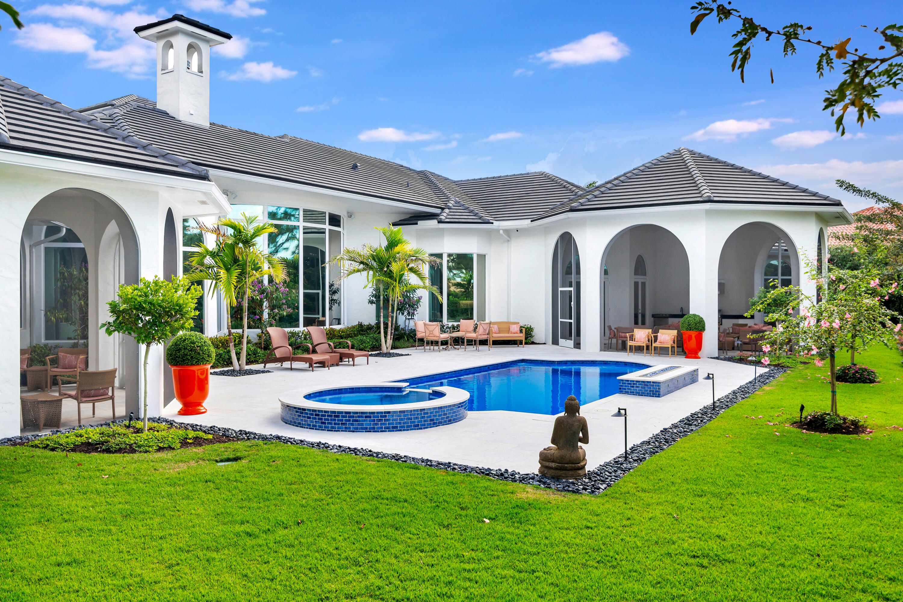 2707 Sheltingham Drive - 物件實景