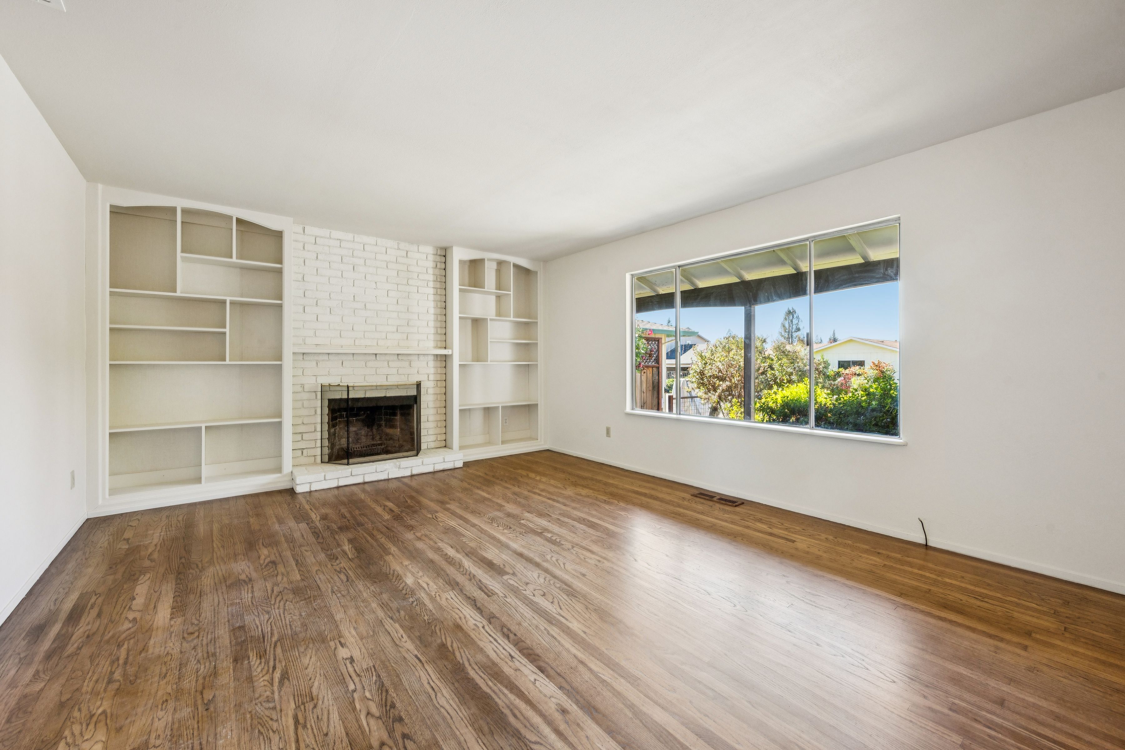  516 Oak Lake Avenue - 物件實景
