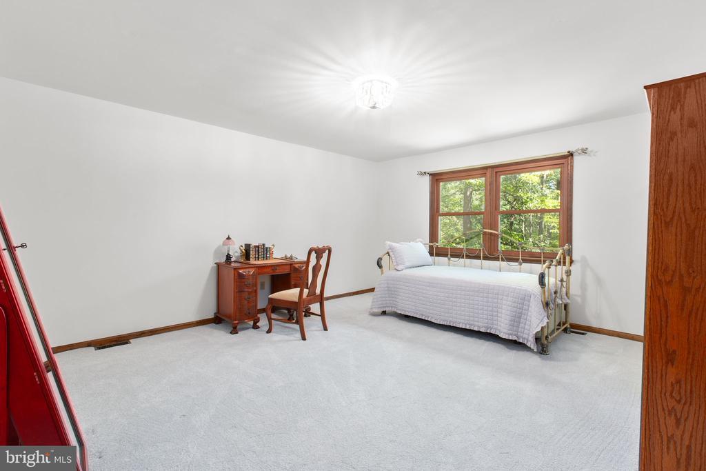 Stafford, Virginia, 22554, United States, 4 Bedrooms Bedrooms, ,4 BathroomsBathrooms,Residential,For Sale,1918482