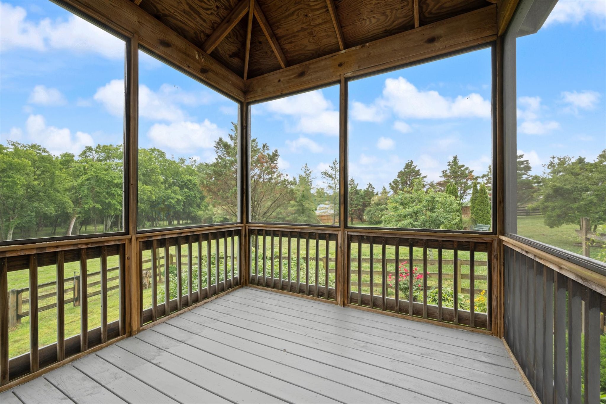  2216 Twin Peaks Ct, Spring Hill, TN, 37174 - 物件實景
