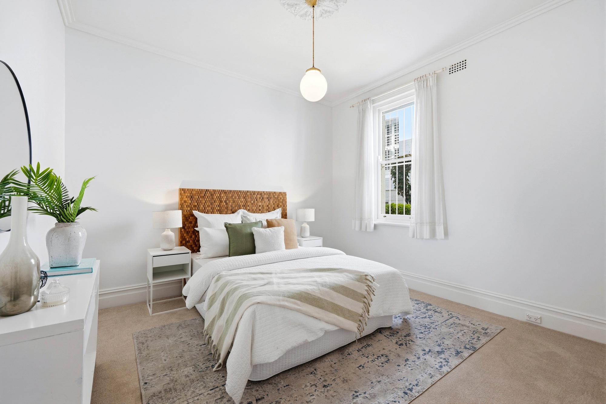  13 Harkness Street - 物件實景