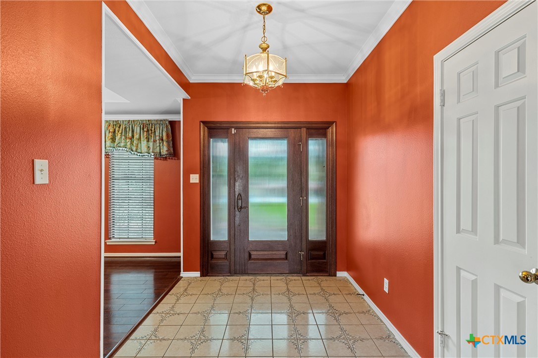 Woodway, Texas, 76712, United States, 5 Bedrooms Bedrooms, ,3 BathroomsBathrooms,Residential,For Sale,1988049