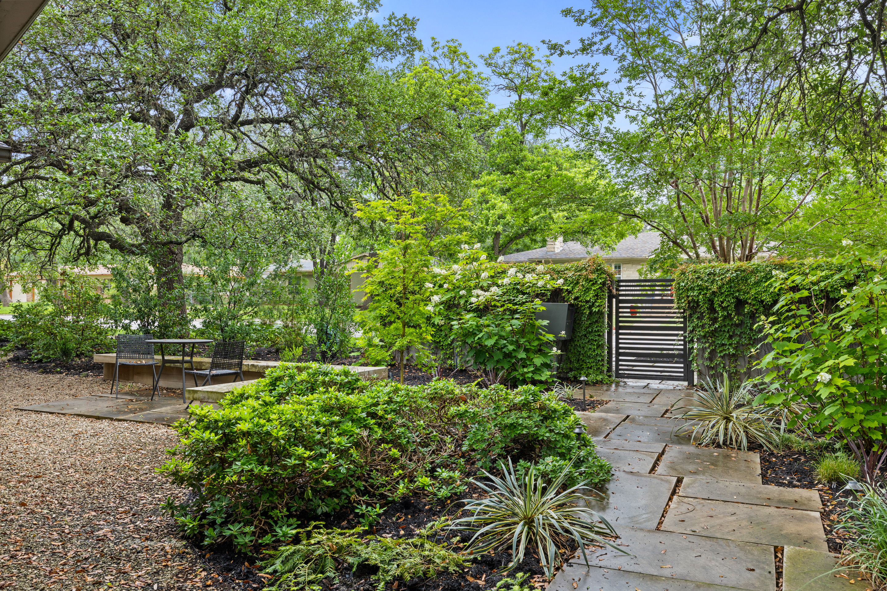  Sprawling Shoal Creek Retreat with Rare Privacy in Central Austin - 物件實景