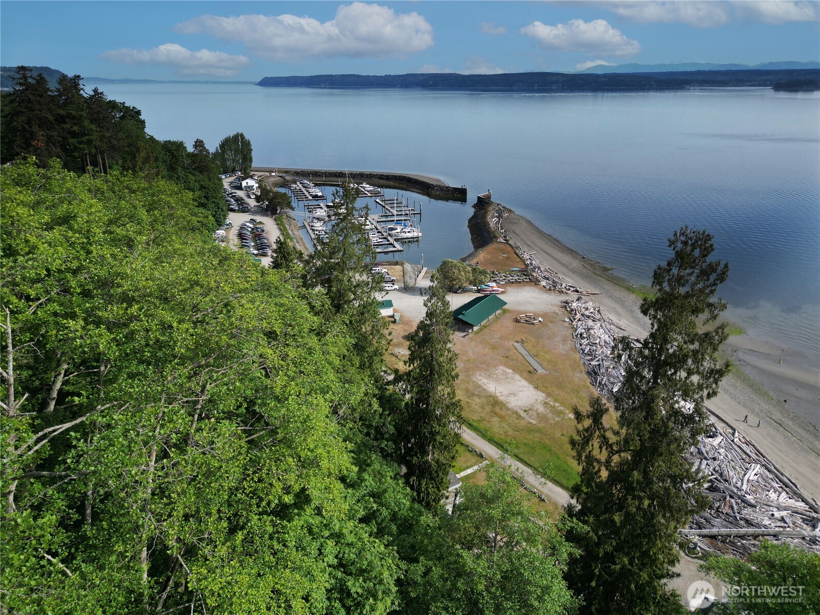 Hat Island, Washington, 98206, United States, 2 Bedrooms Bedrooms, ,2 BathroomsBathrooms,Residential,For Sale,1975923