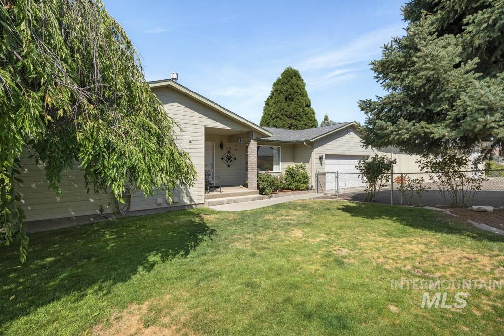 Clarkston, Washington, 99403, United States, 3 Bedrooms Bedrooms, ,Residential,For Sale,1901877