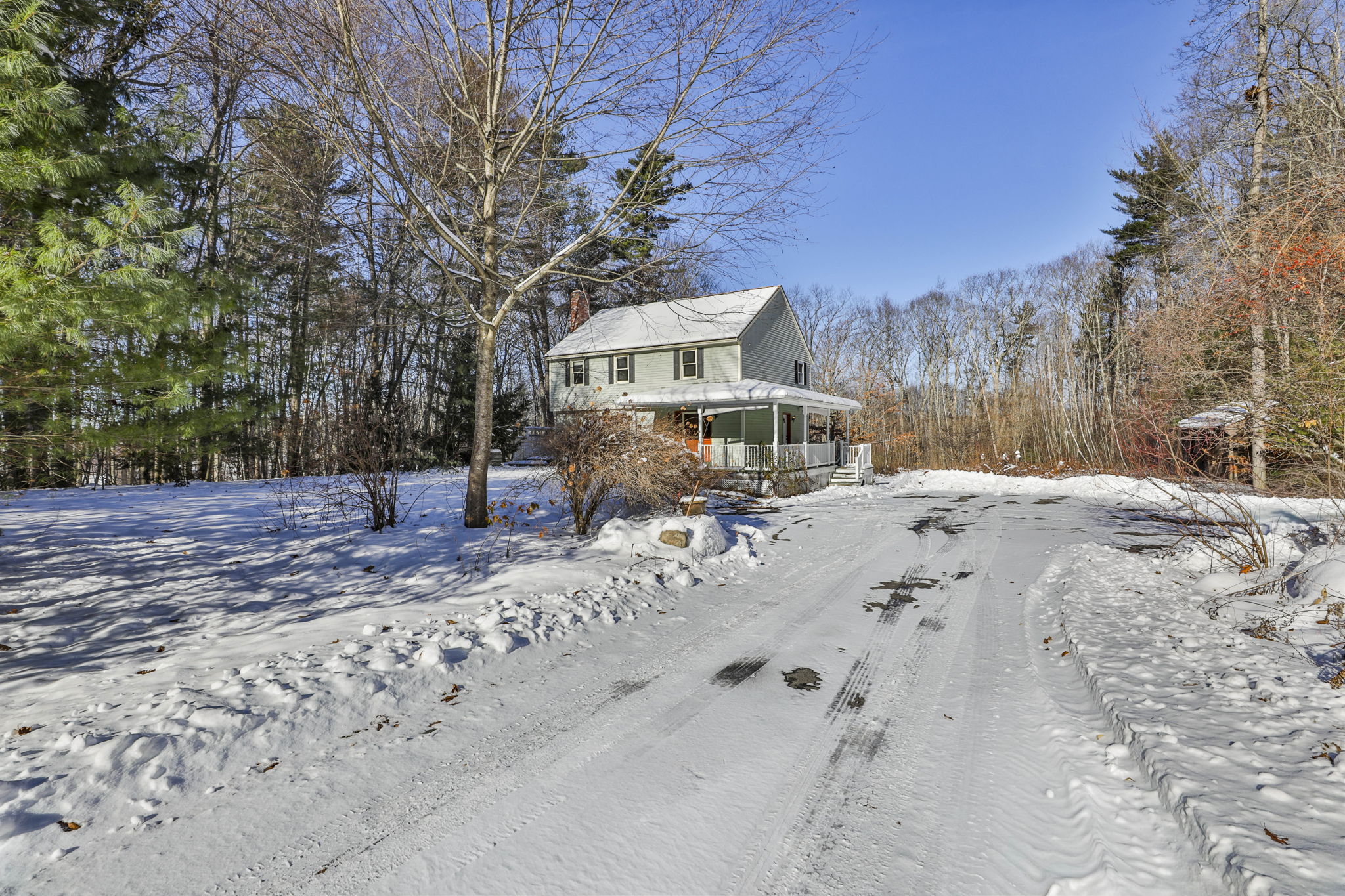 Derry, New Hampshire, 03038, United States, 3 Bedrooms Bedrooms, ,2 BathroomsBathrooms,Residential,For Sale,2006202
