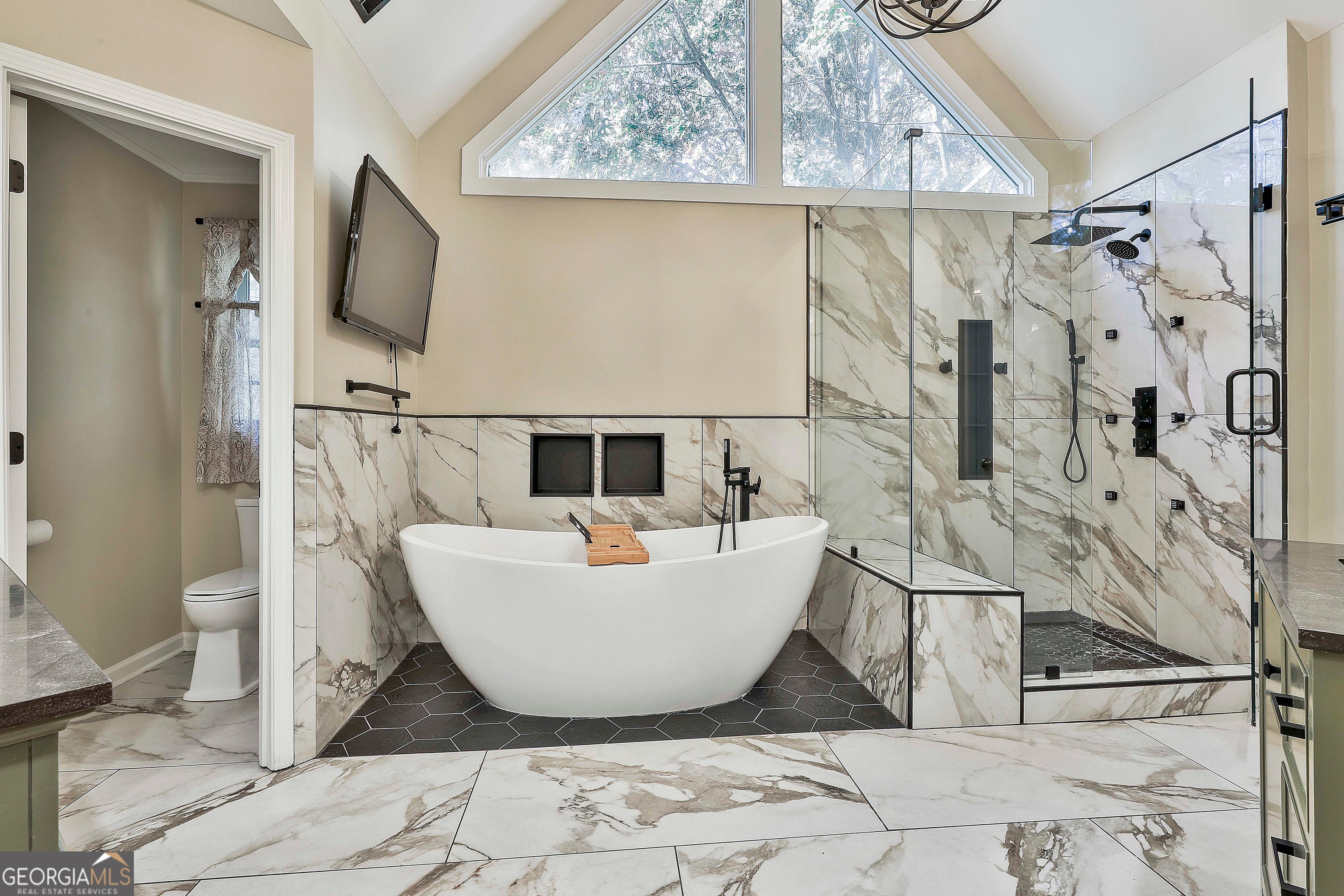 Tyrone, Georgia, 30290, United States, 4 Bedrooms Bedrooms, ,4 BathroomsBathrooms,Residential,For Sale,1922559