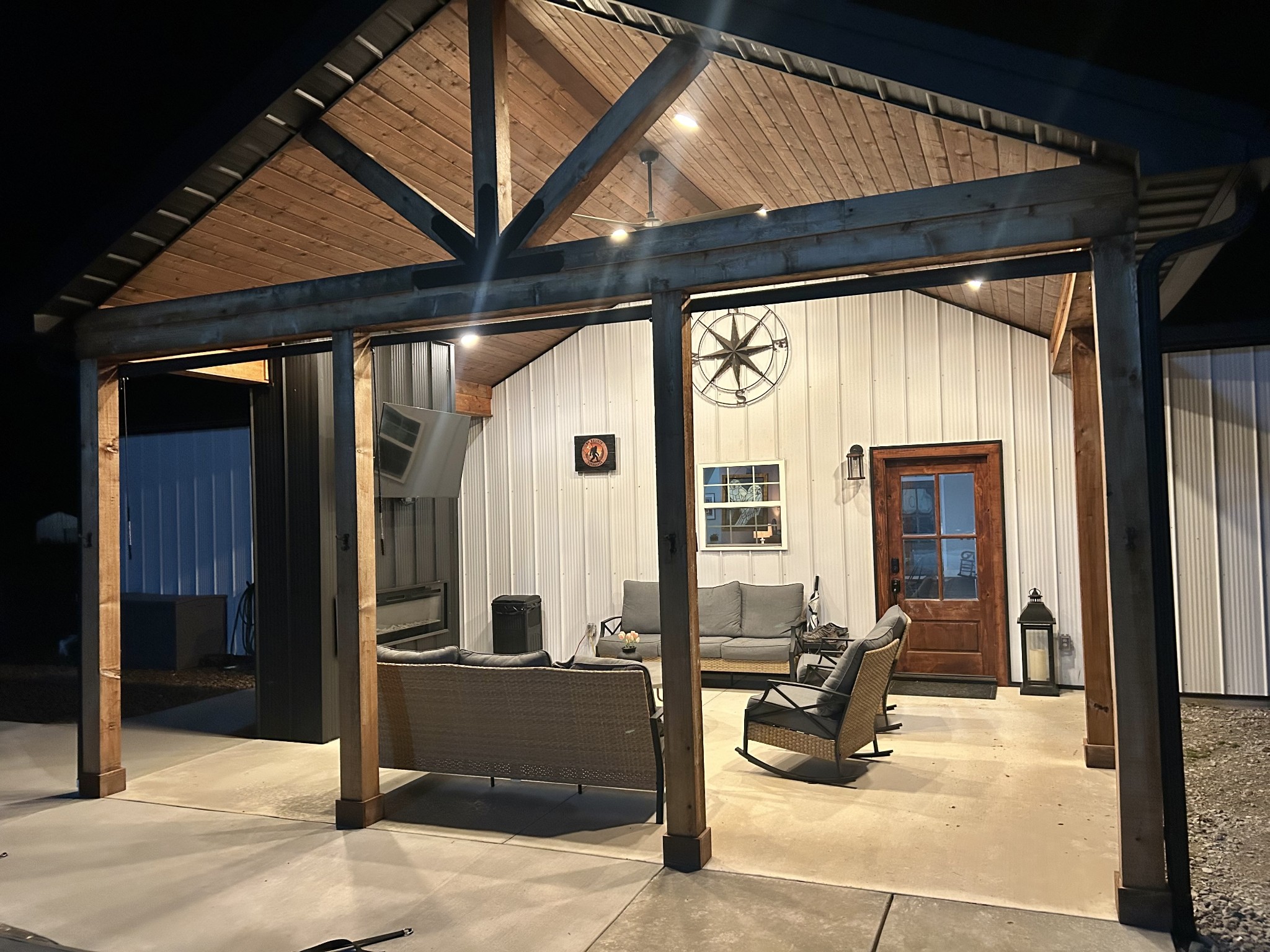 Manchester, Tennessee, 37355, United States, 4 Bedrooms Bedrooms, ,3 BathroomsBathrooms,Residential,For Sale,2015723