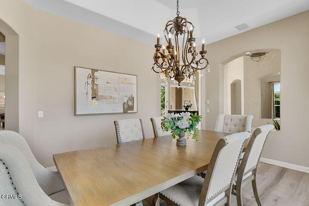 Camarillo, California, 93012, United States, 5 Bedrooms Bedrooms, ,4 BathroomsBathrooms,Residential,For Sale,1885935