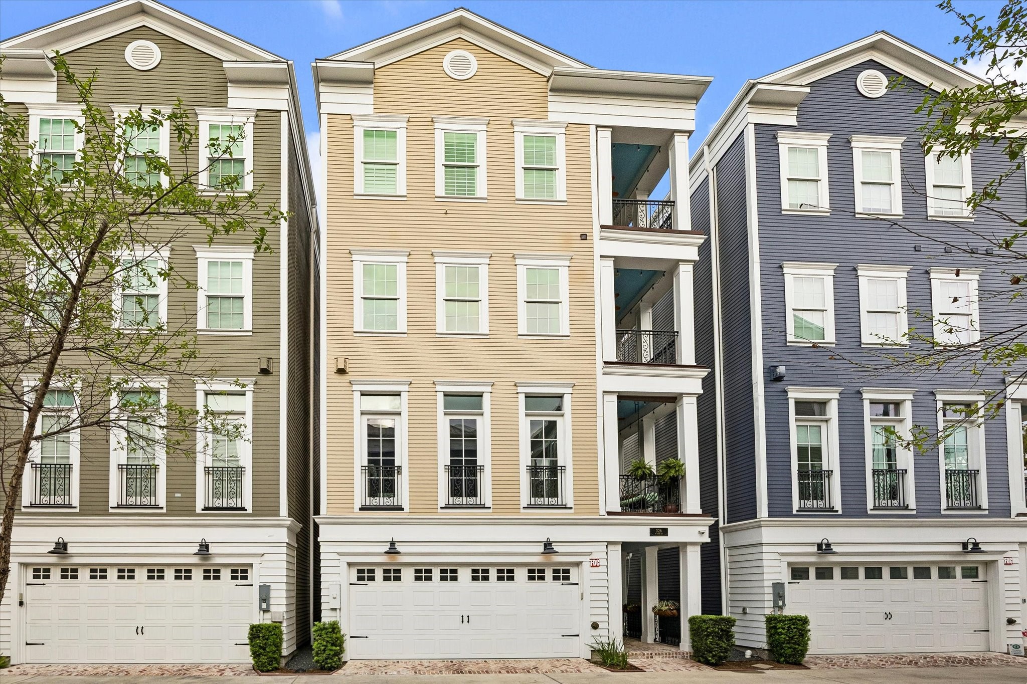  326 W 18th Street - 物件實景