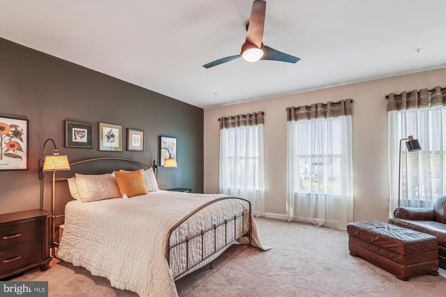 Edgewater, Maryland, 21037, United States, 4 Bedrooms Bedrooms, ,4 BathroomsBathrooms,Residential,For Sale,1987550