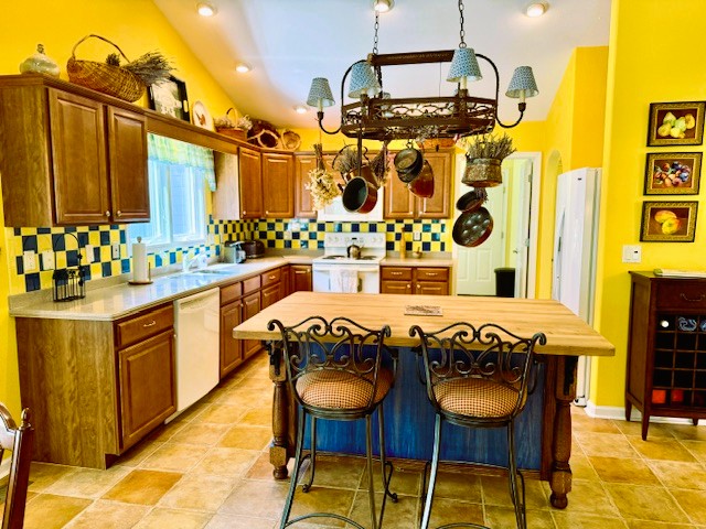 Crossville, Tennessee, 38558, United States, 3 Bedrooms Bedrooms, ,2 BathroomsBathrooms,Residential,For Sale,1979949