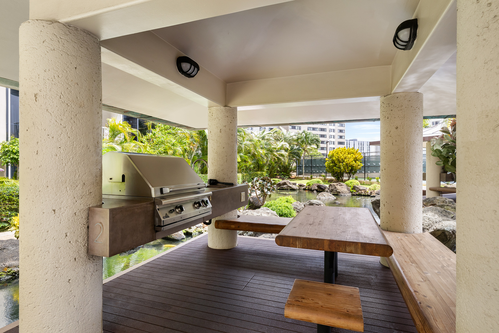 Honolulu, Hawaii, 96817, United States, 2 Bedrooms Bedrooms, ,2 BathroomsBathrooms,Residential,For Sale,1921275