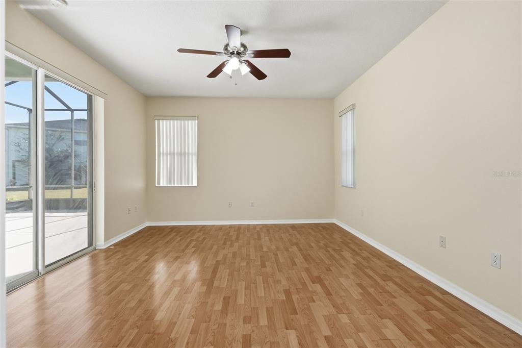 Tampa, Florida, 33635, United States, 4 Bedrooms Bedrooms, ,3 BathroomsBathrooms,Residential,For Sale,1988639