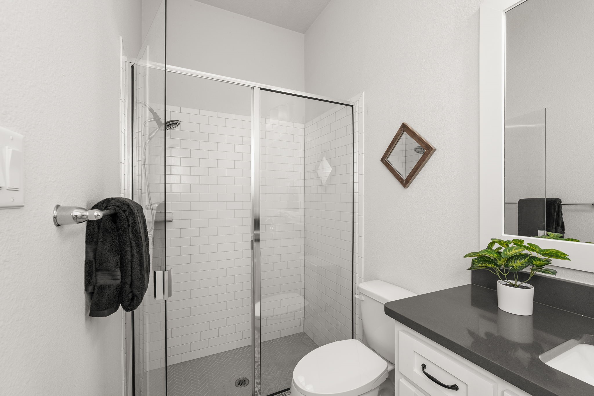 McKinney, Texas, 75071, United States, 4 Bedrooms Bedrooms, ,3 BathroomsBathrooms,Residential,For Sale,1992120