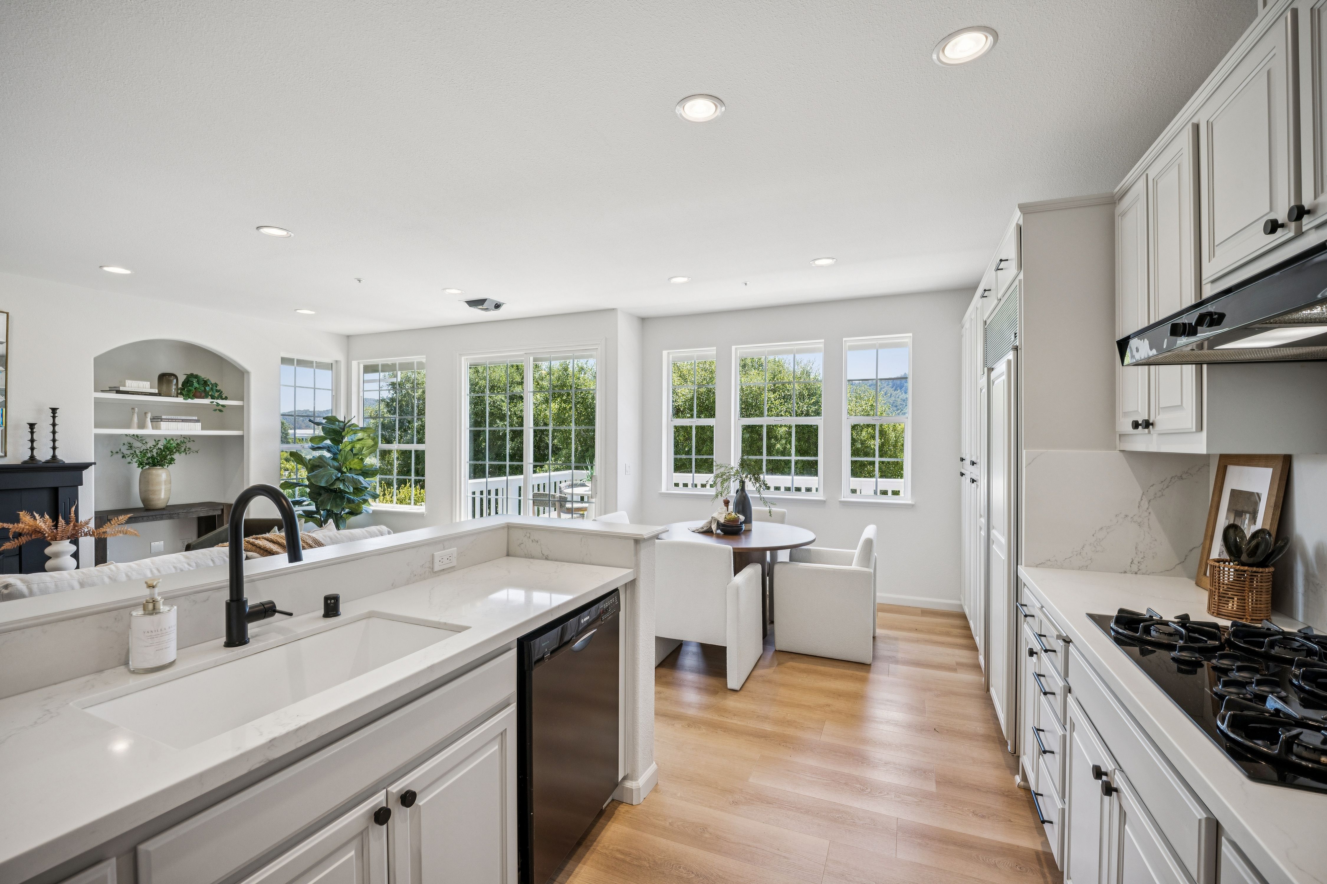  Desirable Vista Marin Neighborhood - 物件實景