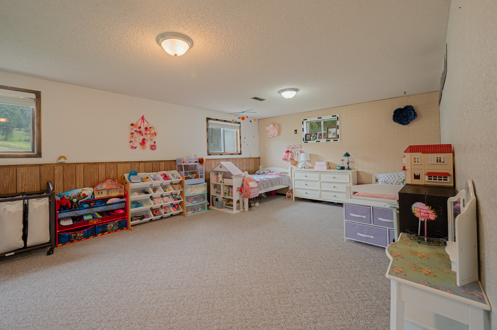Clancy, Montana, 59634, United States, 4 Bedrooms Bedrooms, ,3 BathroomsBathrooms,Residential,For Sale,1914353