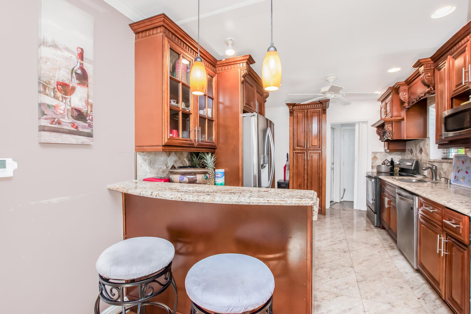 Yonkers, New York, 10704, United States, 4 Bedrooms Bedrooms, ,4 BathroomsBathrooms,Residential,For Sale,1977850