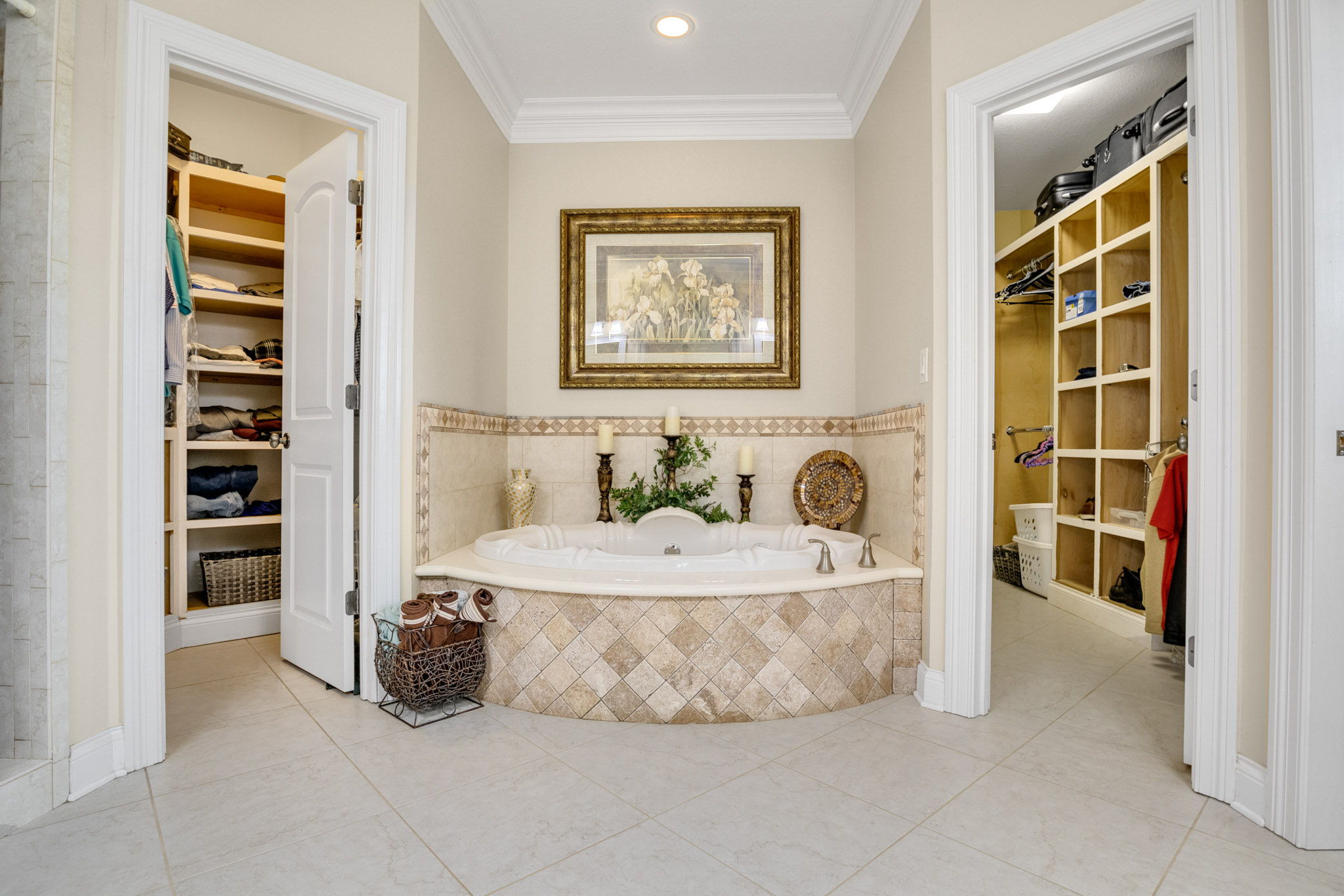 Sevierville, Tennessee, 37876, United States, 3 Bedrooms Bedrooms, ,3 BathroomsBathrooms,Residential,For Sale,1979818