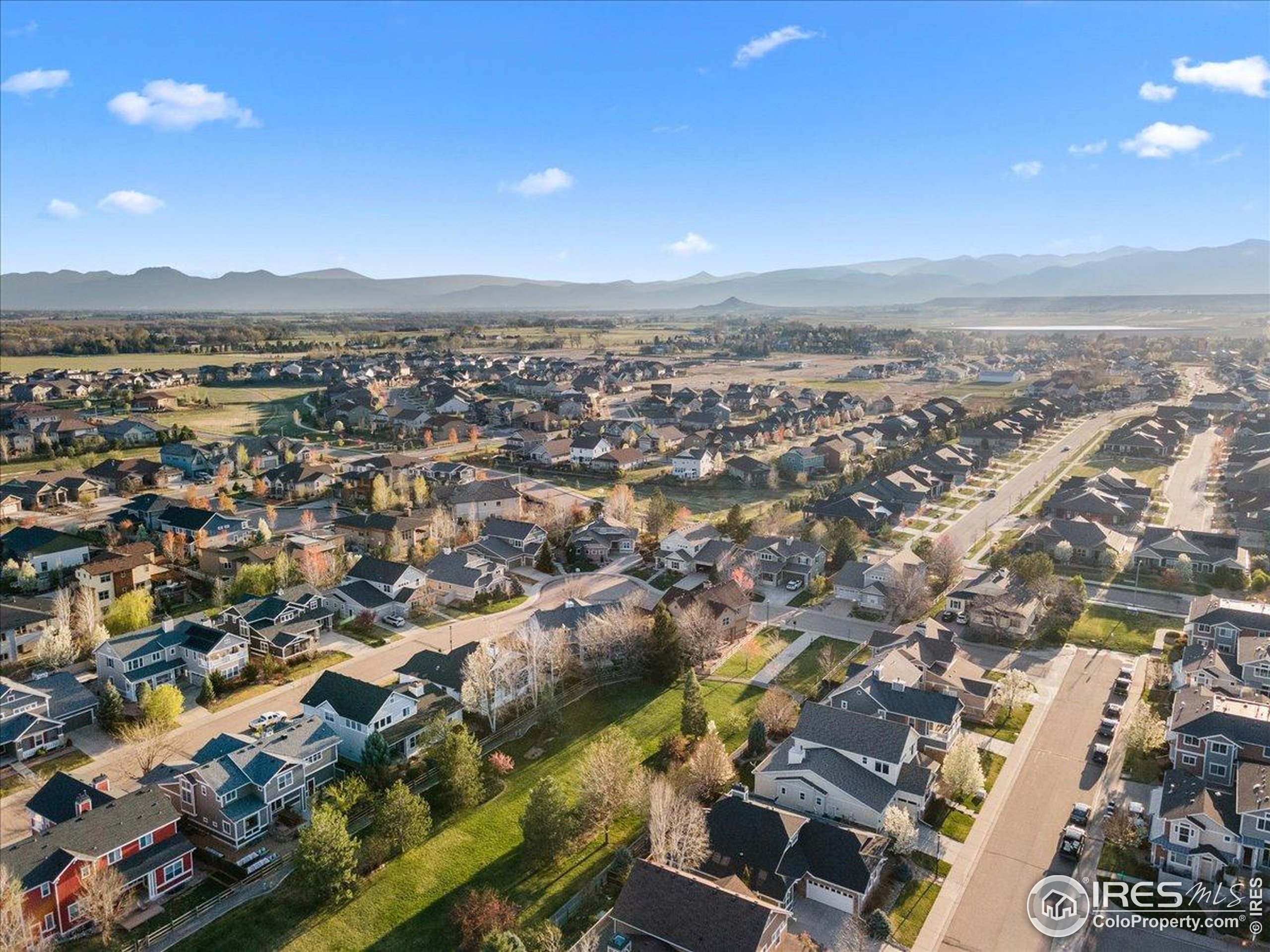 Longmont, Colorado, 80503, United States, 4 Bedrooms Bedrooms, ,3 BathroomsBathrooms,Residential,For Sale,1910378