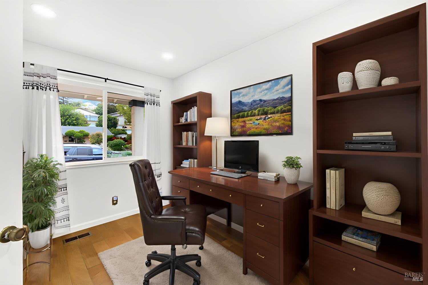 Benicia, California, 94510, United States, 4 Bedrooms Bedrooms, ,3 BathroomsBathrooms,Residential,For Sale,1989511