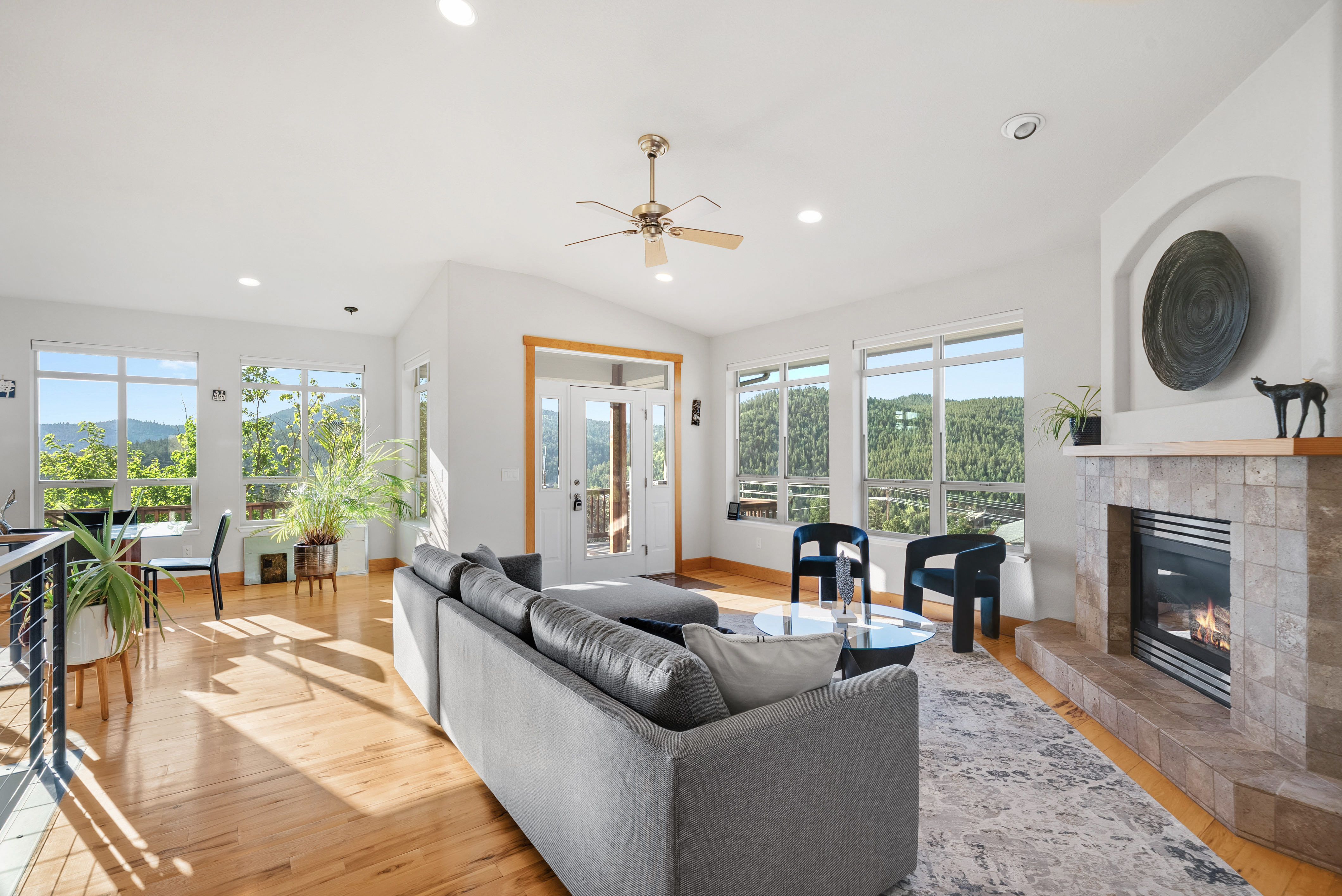  131 Hurricane Hill Dr, Nederland, CO, 80466 - 物件實景