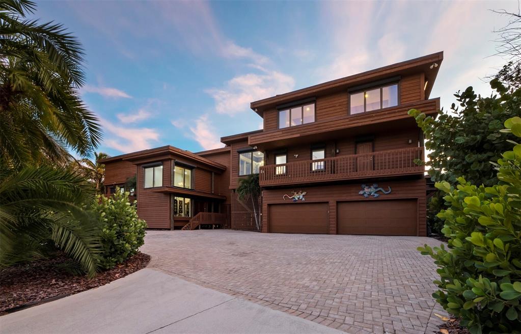 Longboat Key, Florida, 34228, United States, 8 Bedrooms Bedrooms, ,10 BathroomsBathrooms,Residential,For Sale,1997316