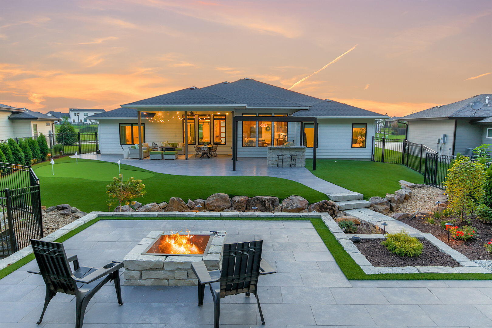 COLUMBIA, Missouri, 65201, United States, 3 Bedrooms Bedrooms, ,2 BathroomsBathrooms,Residential,For Sale,1984001